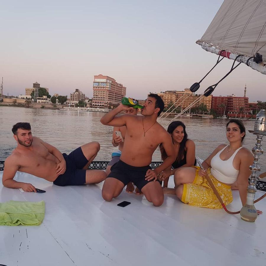 Nile Sunrise Felucca Boat Private Rental ルクソール エクステリア 写真